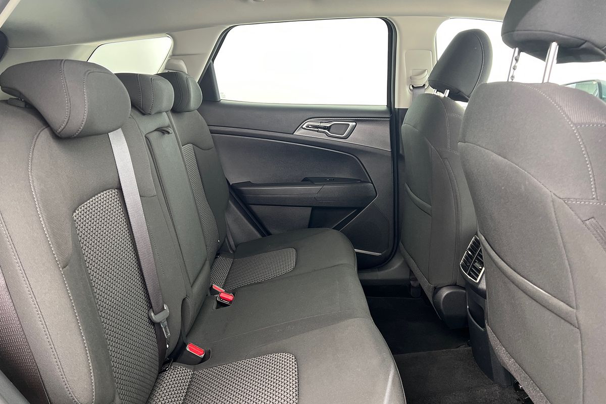 2024 Kia Sportage S NQ5