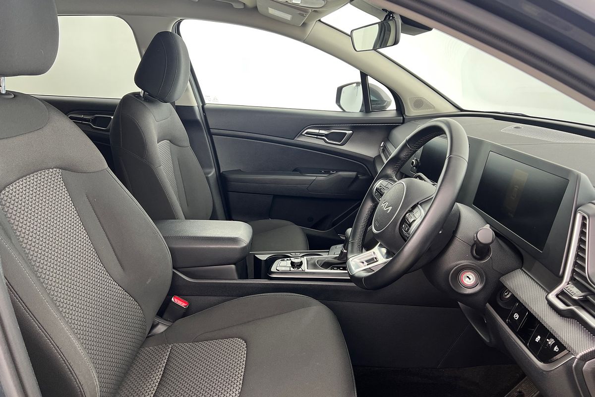 2024 Kia Sportage S NQ5