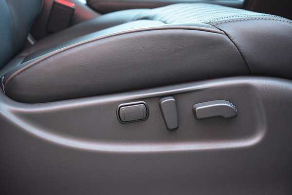 2025 Nissan Patrol Ti Y62