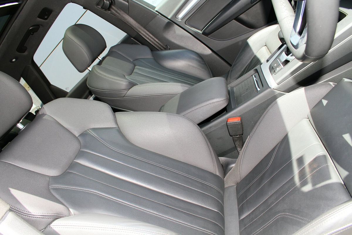 2020 Audi Q5 45 TFSI FY