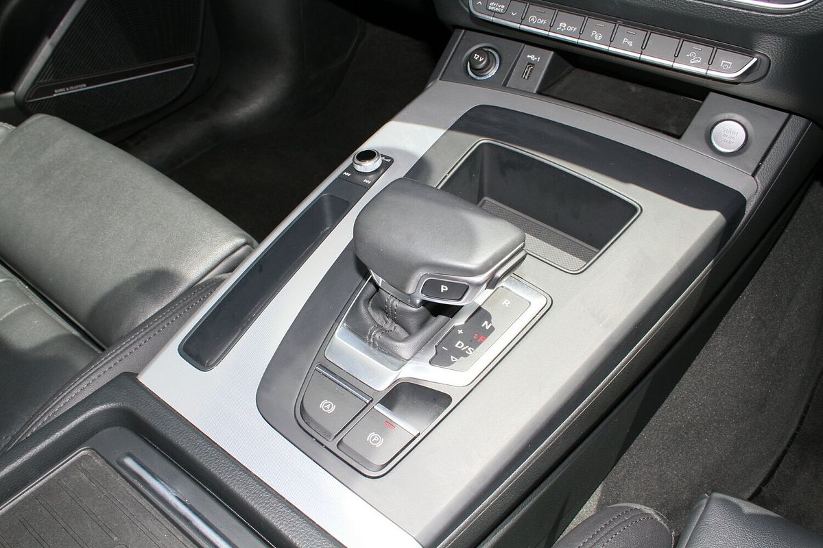 2020 Audi Q5 45 TFSI FY