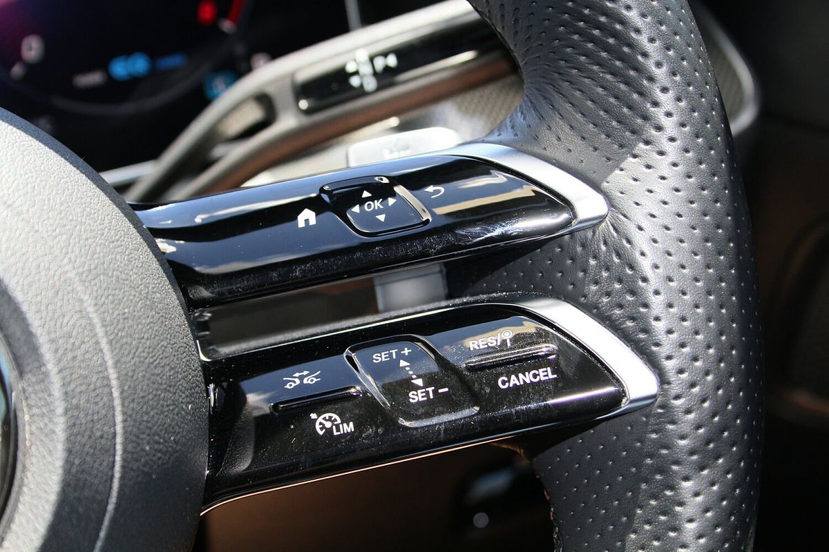 2022 Mercedes-Benz C-Class C200 W206