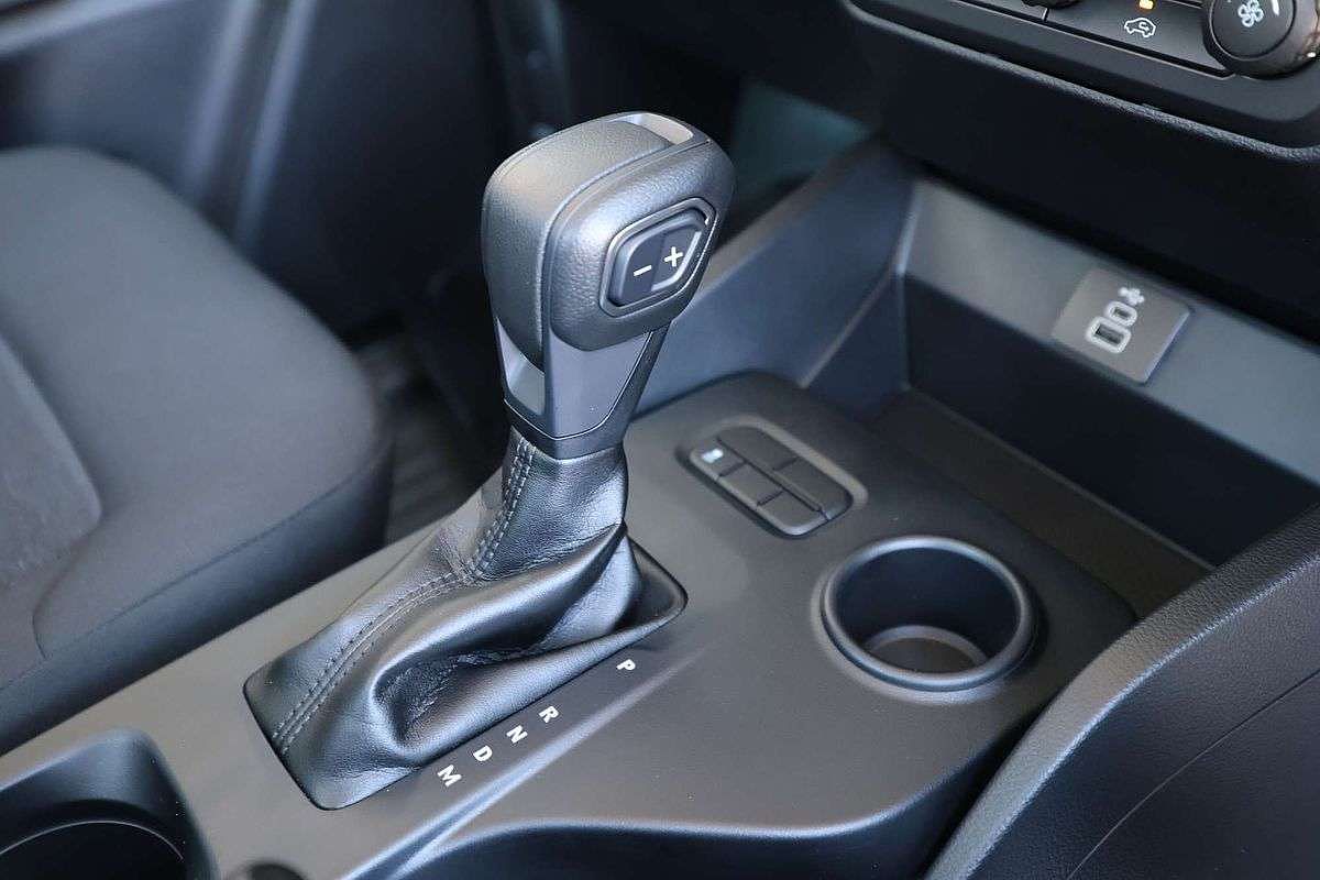 2025 Ford Ranger XL Hi-Rider  Rear Wheel Drive 2.0L