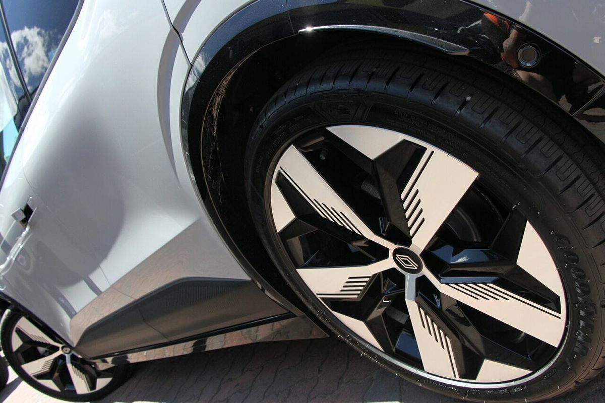 2024 Renault Megane E-Tech Techno EV60 XCB