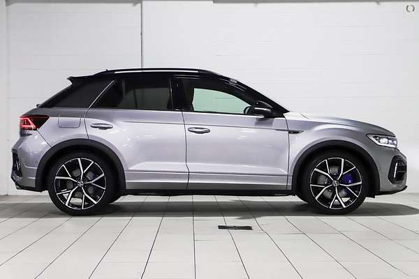 2025 Volkswagen T-Roc R D11