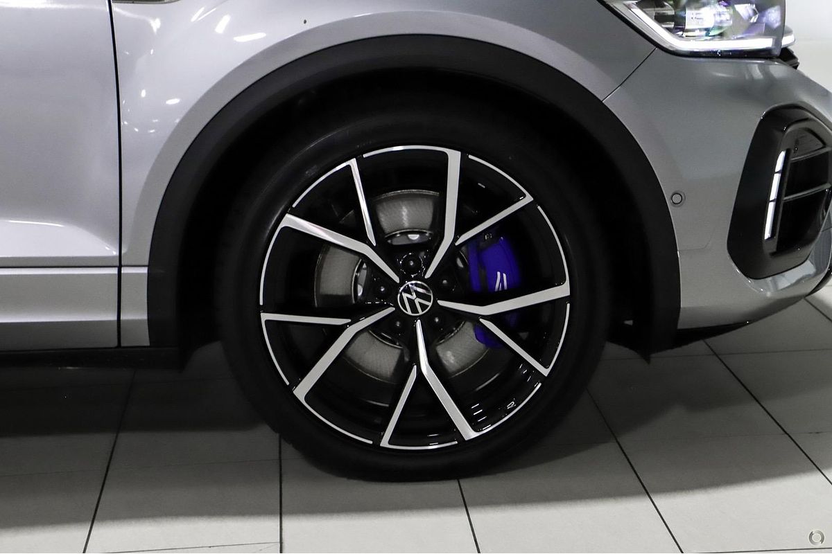 2025 Volkswagen T-Roc R D11