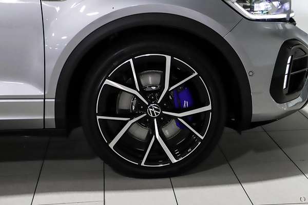 2025 Volkswagen T-Roc R D11