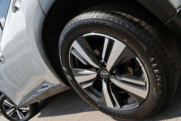 2025 Nissan X-TRAIL Ti-L T33