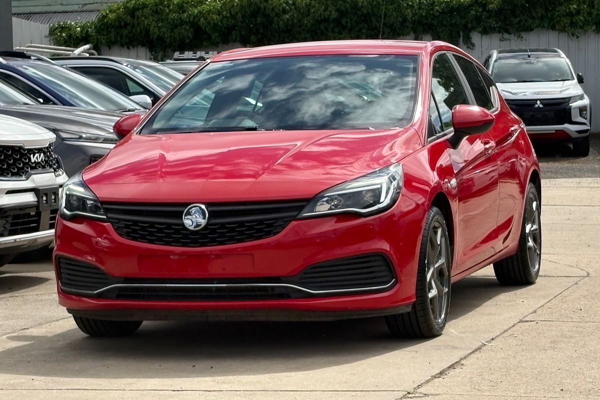 2017 Holden Astra R BK