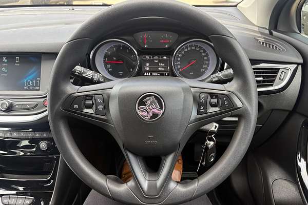 2017 Holden Astra R BK