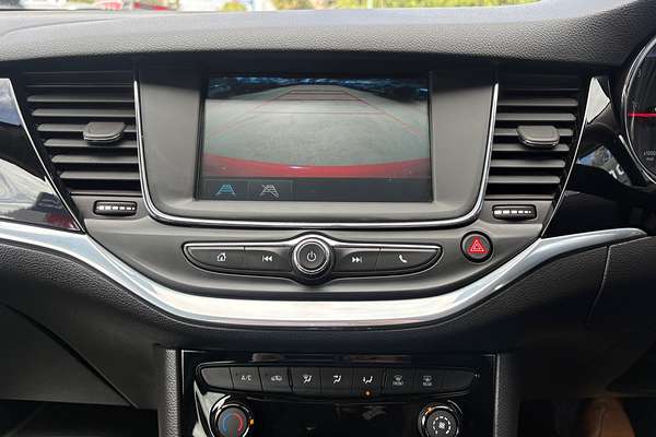 2017 Holden Astra R BK