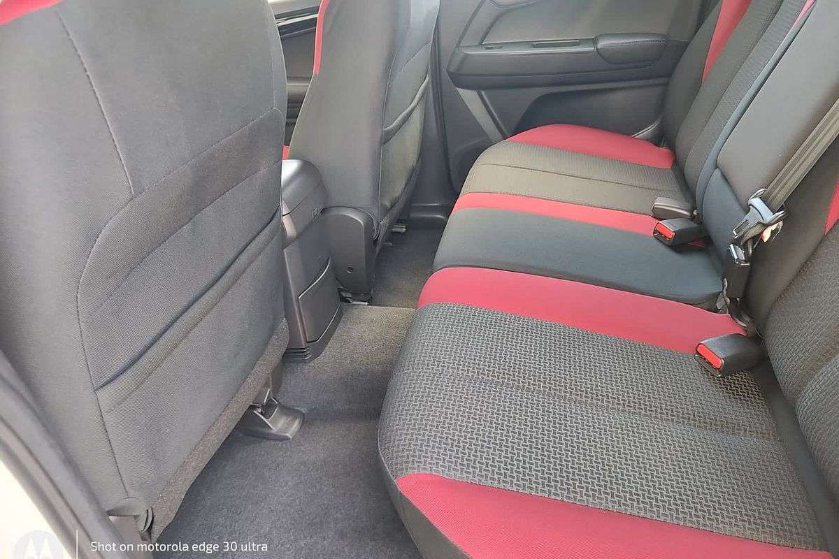 2016 Isuzu D-MAX X-RUNNER 4X4