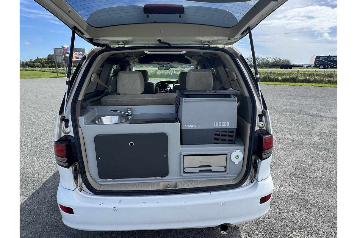 2004 Toyota Estima Campervan