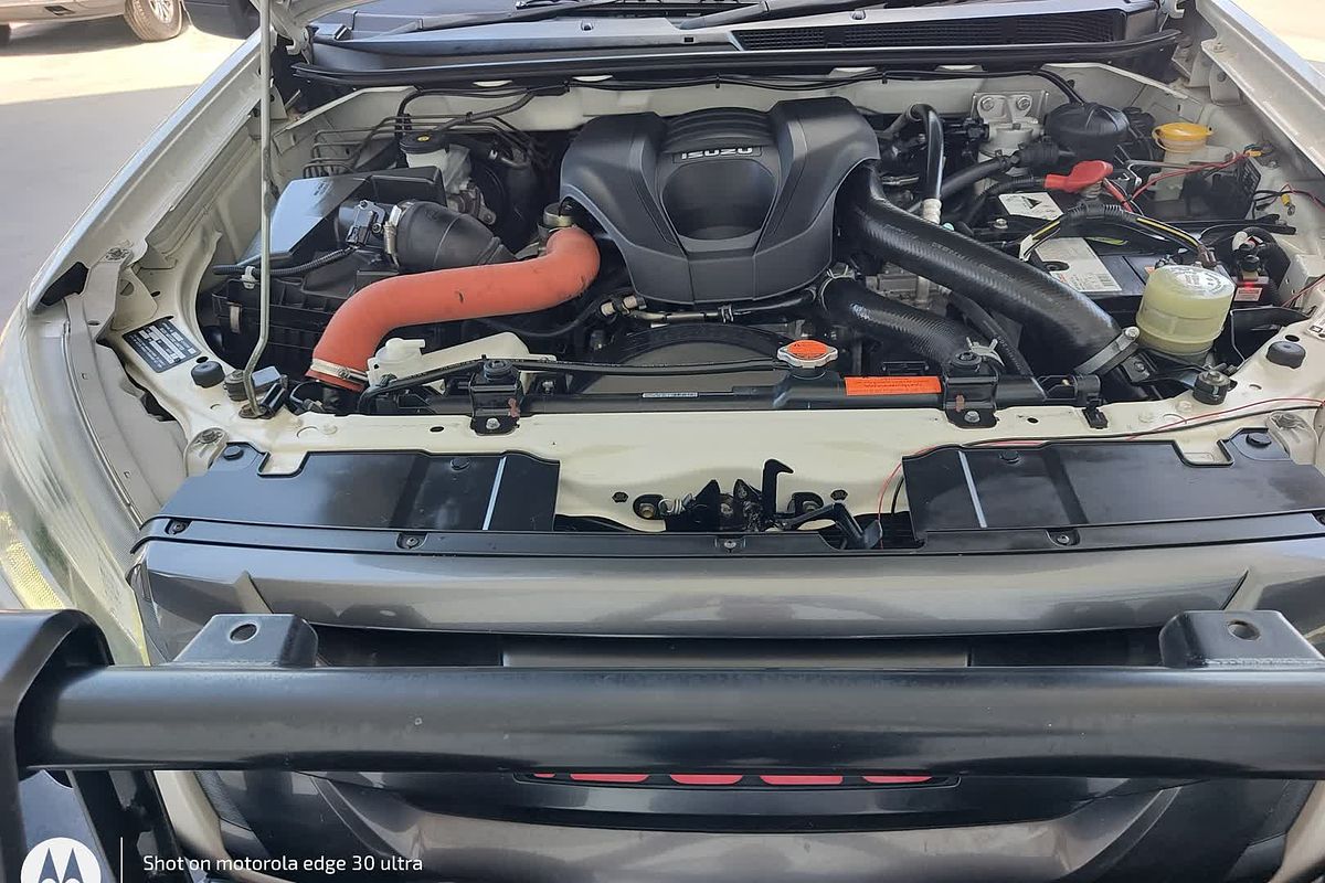 2016 Isuzu D-MAX X-RUNNER 4X4