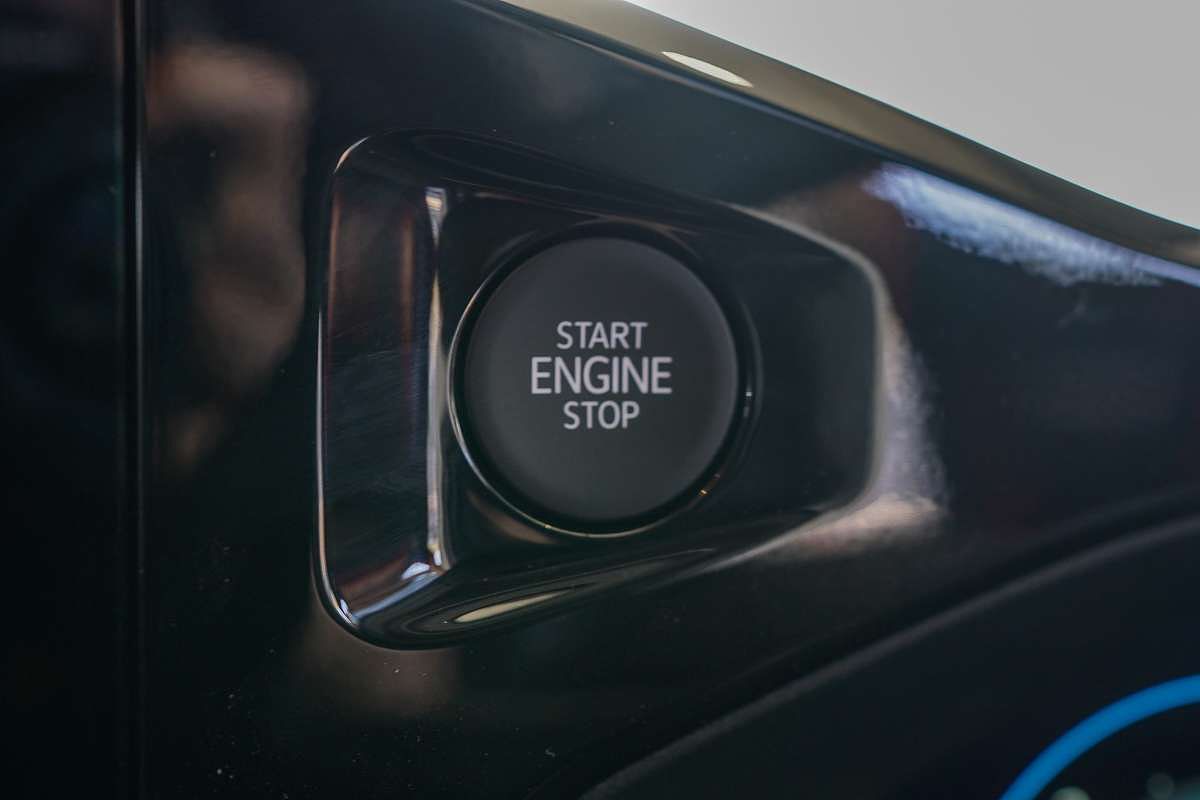 2025 Volkswagen Transporter TDI 125kW NSN SWB Low Roof