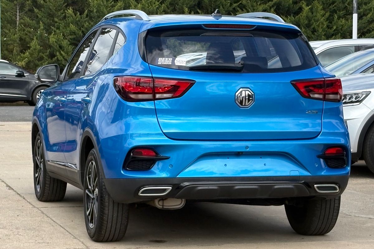 2021 MG ZS Essence AZS1