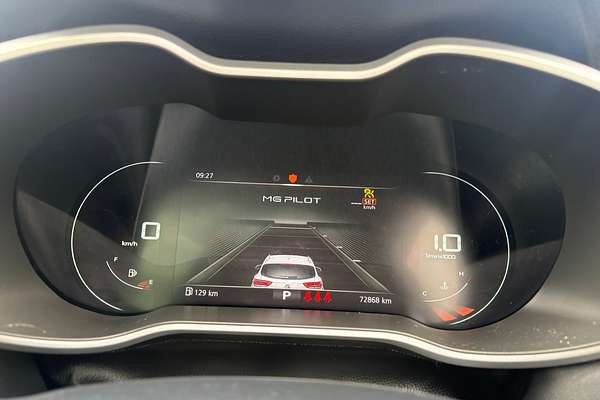 2021 MG ZS Essence AZS1