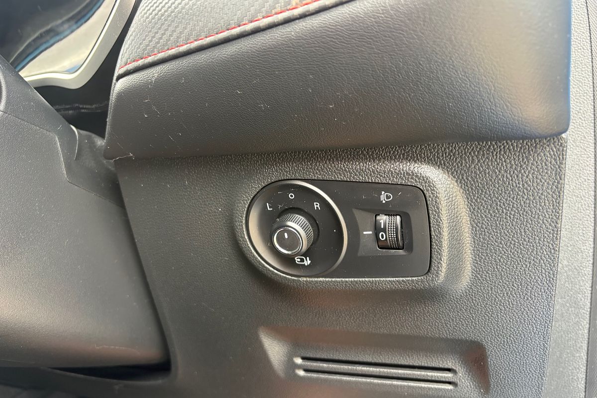 2021 MG ZS Essence AZS1