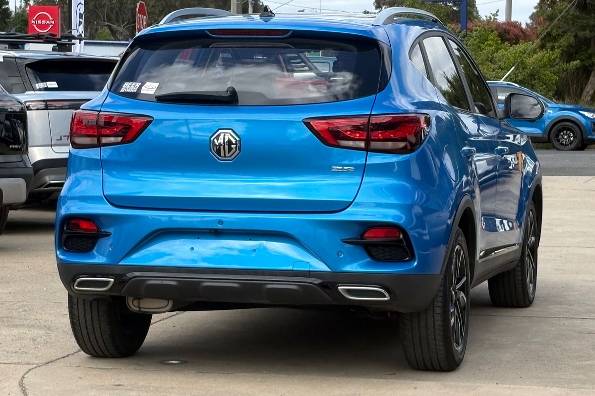 2021 MG ZS Essence AZS1