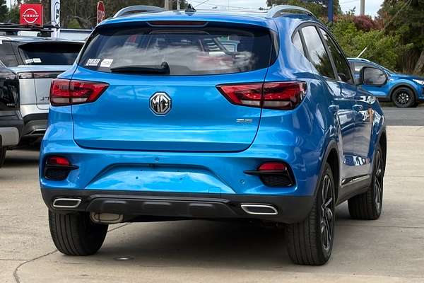 2021 MG ZS Essence AZS1