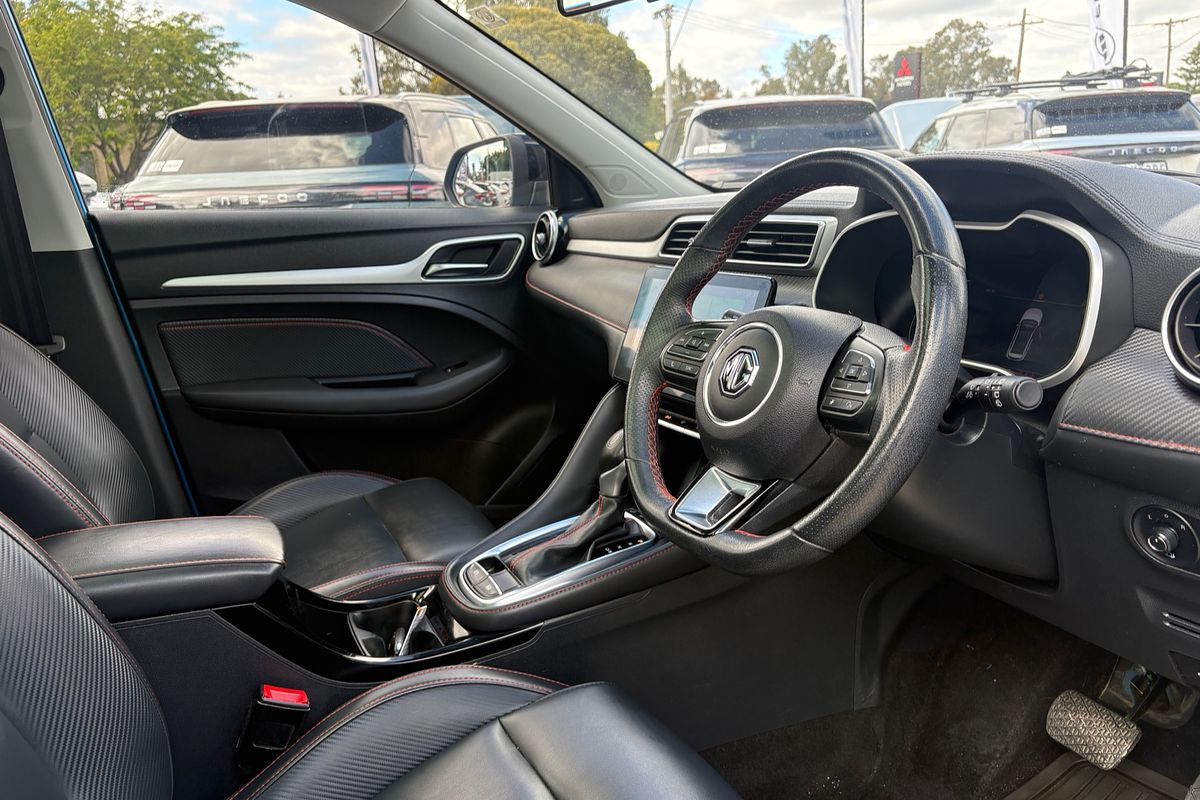 2021 MG ZS Essence AZS1