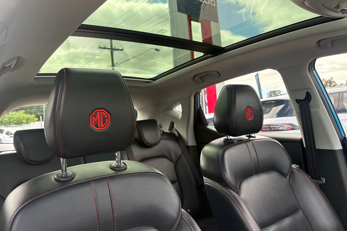 2021 MG ZS Essence AZS1