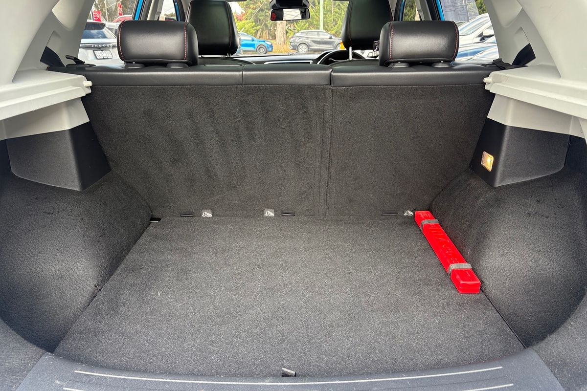 2021 MG ZS Essence AZS1