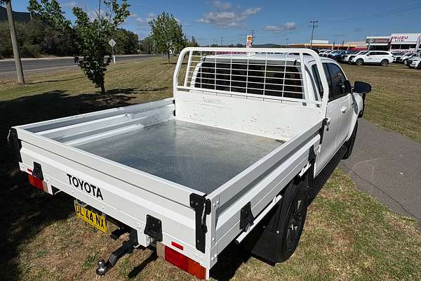 2025 Toyota Hilux SR GUN126R 4X4