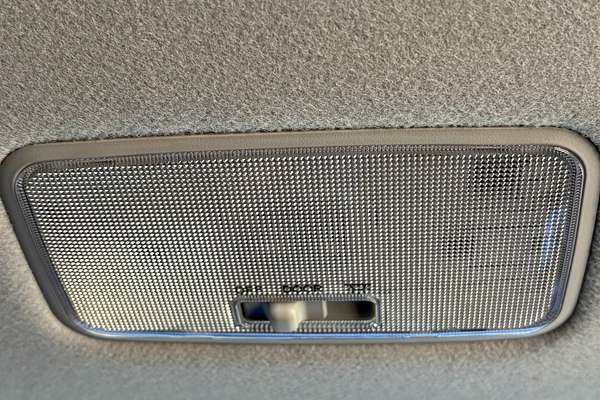 2025 Toyota Hilux SR GUN126R 4X4