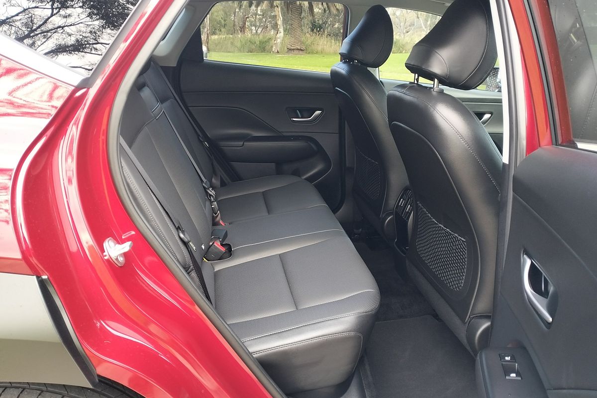 2024 Hyundai Kona Premium SX2.V2