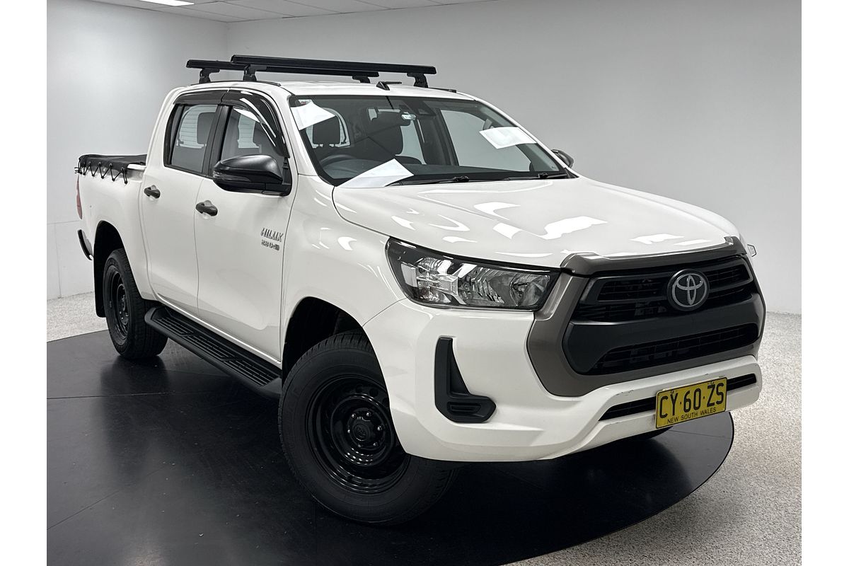 2020 Toyota Hilux SR GUN126R 4X4