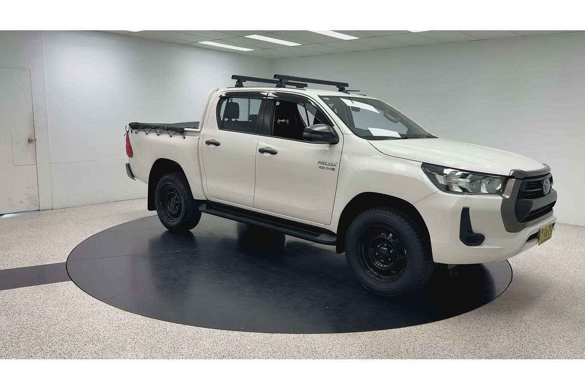 2020 Toyota Hilux SR GUN126R 4X4
