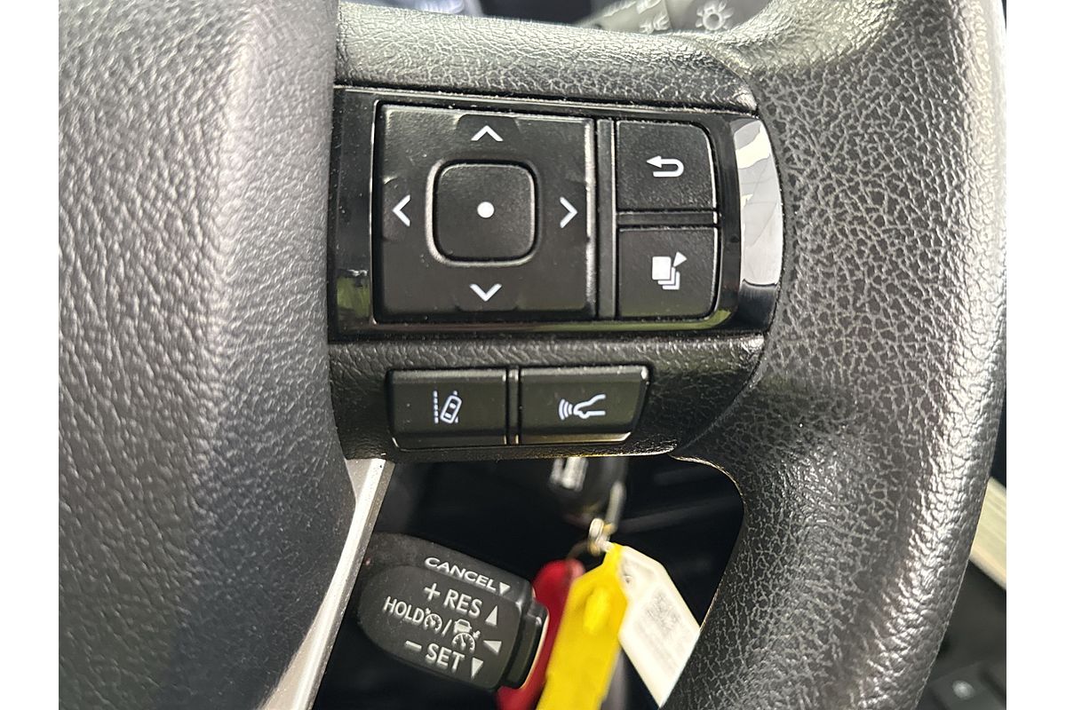 2020 Toyota Hilux SR GUN126R 4X4