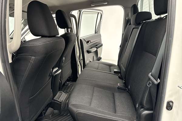 2020 Toyota Hilux SR GUN126R 4X4