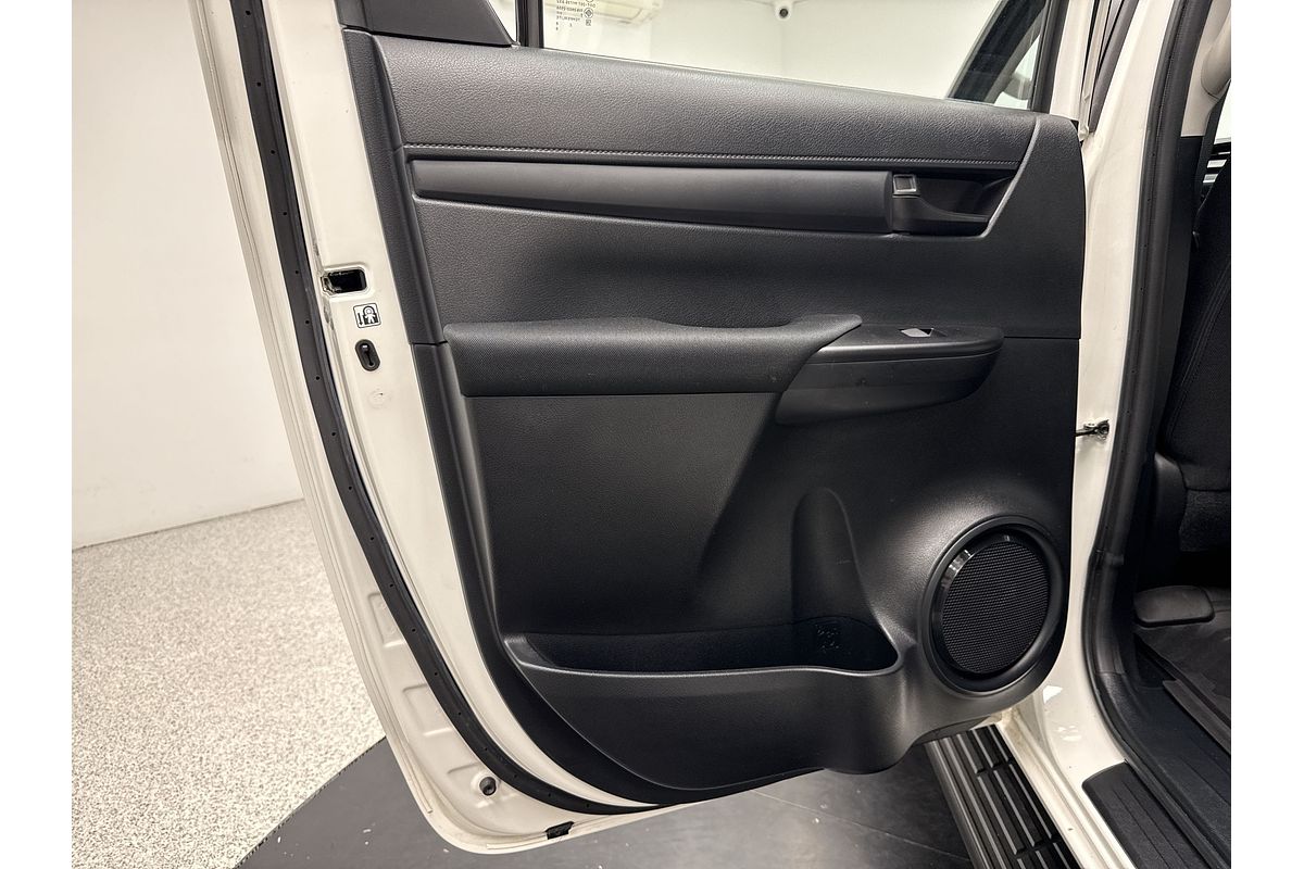 2020 Toyota Hilux SR GUN126R 4X4