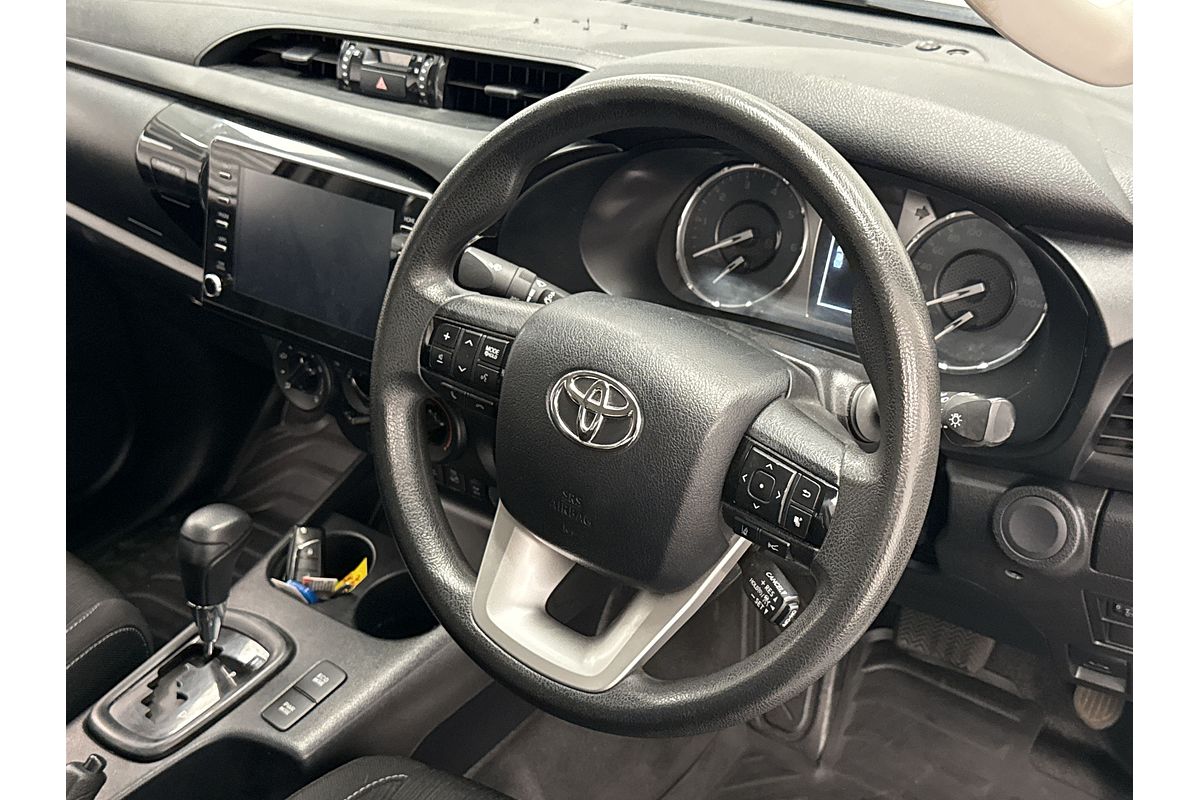 2020 Toyota Hilux SR GUN126R 4X4
