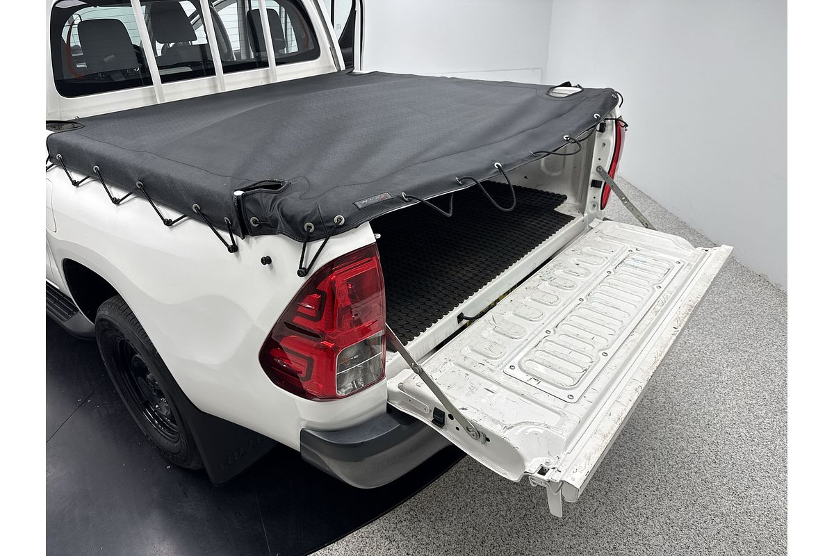 2020 Toyota Hilux SR GUN126R 4X4