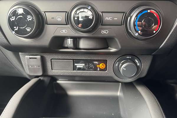 2025 Mazda BT-50 XT TF 4X4