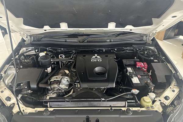 2019 Mitsubishi Pajero Sport GLS QE