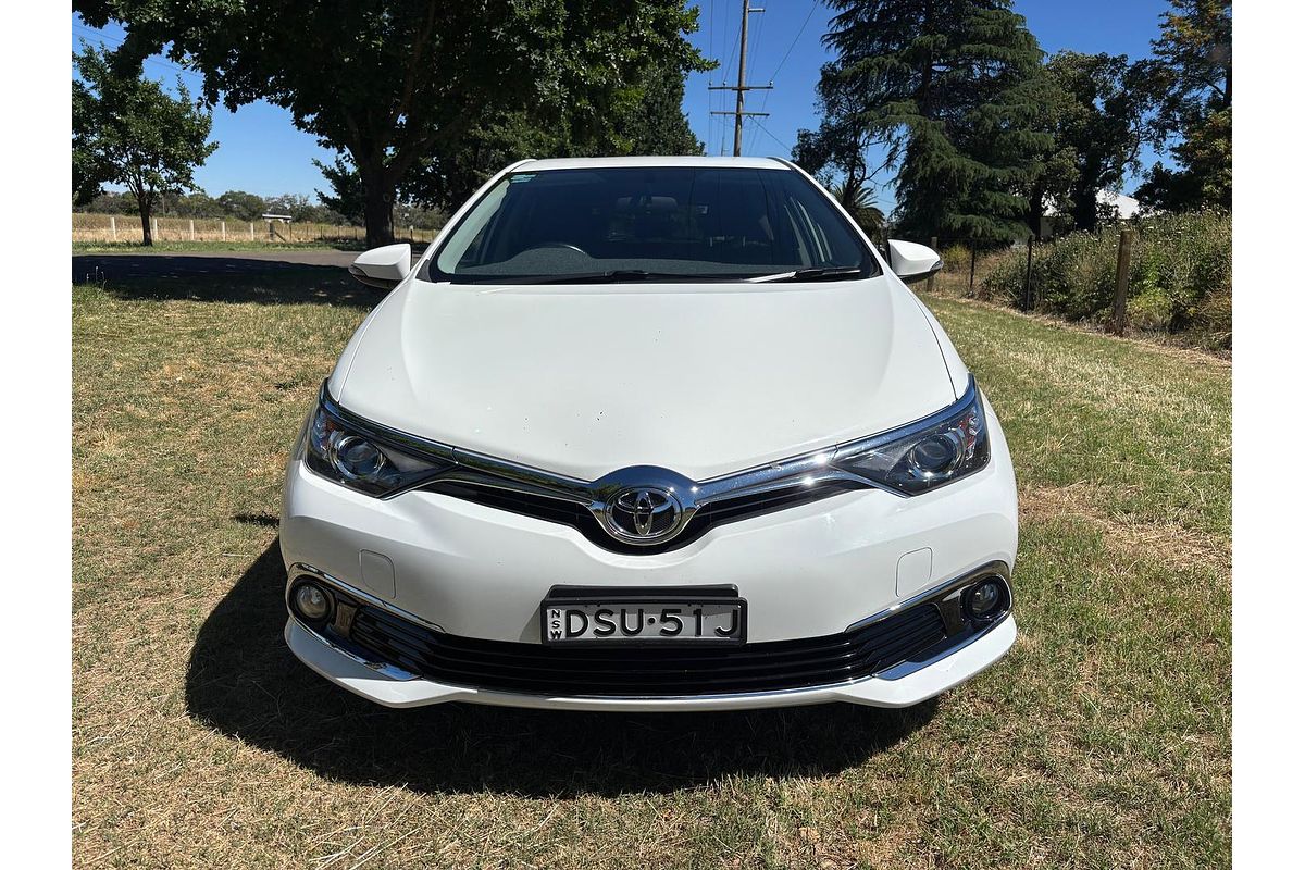 2017 Toyota Corolla Ascent Sport ZRE182R