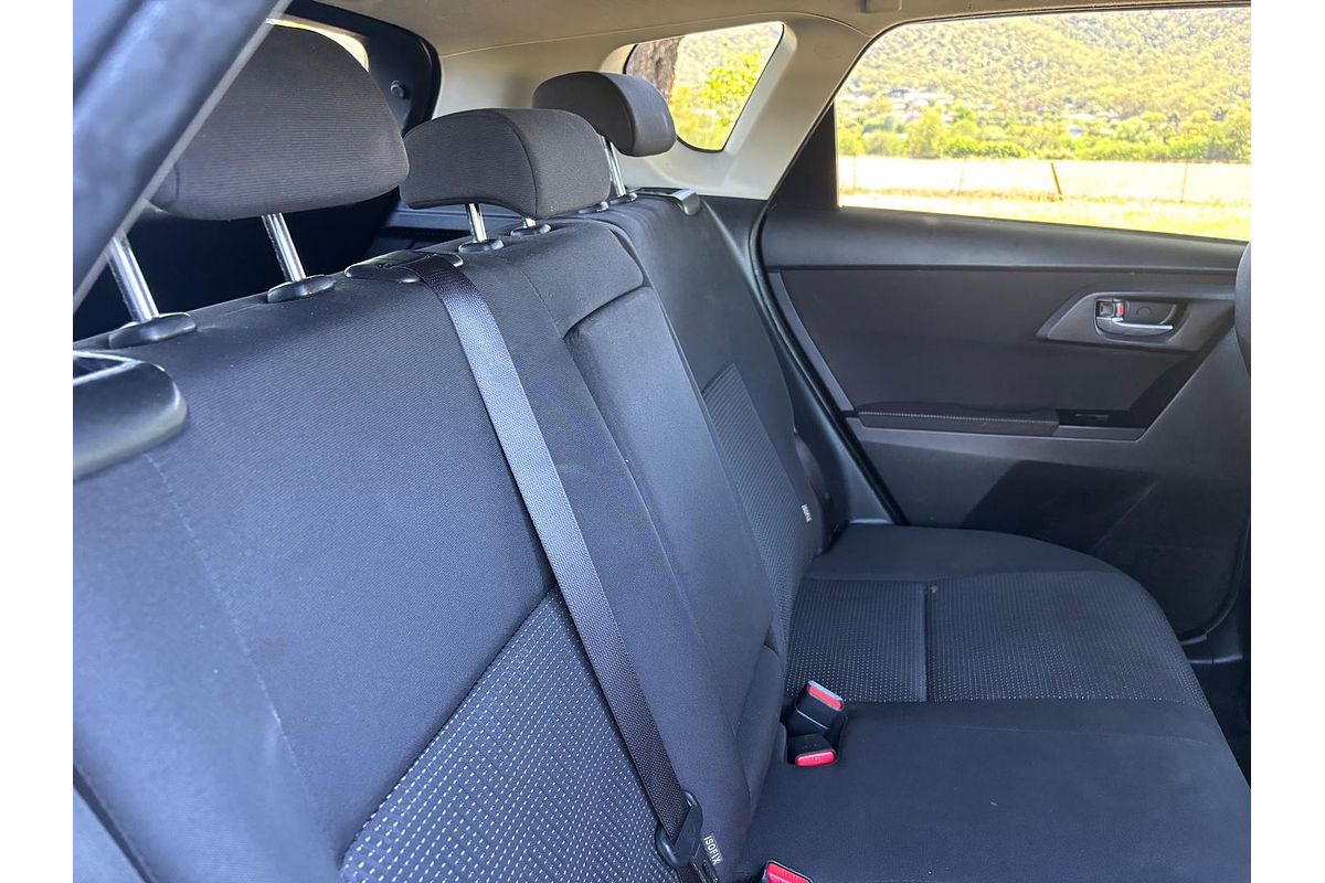 2017 Toyota Corolla Ascent Sport ZRE182R