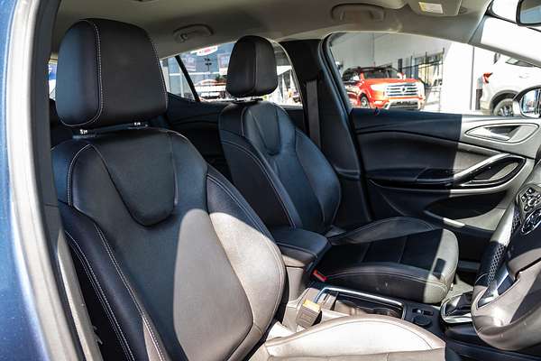 2017 Holden Astra RS-V BK