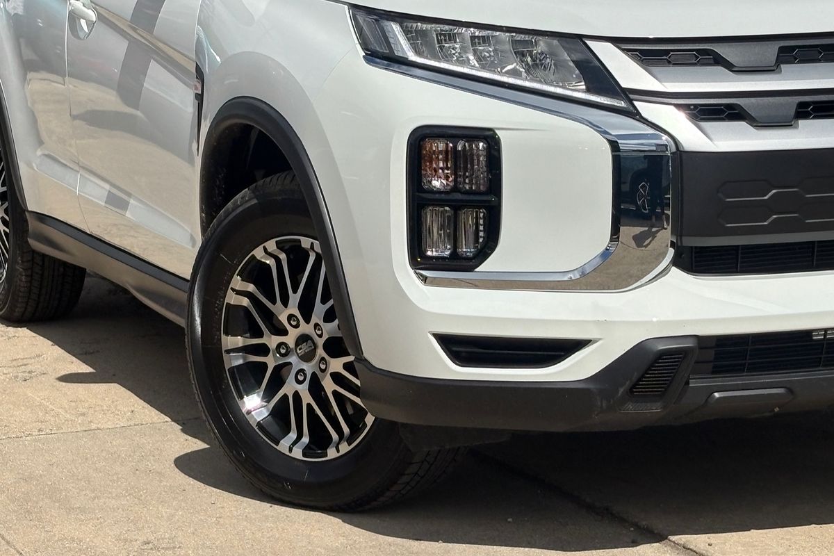 2024 Mitsubishi ASX ES XD