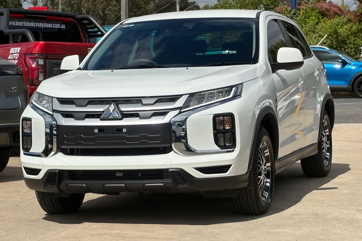 2024 Mitsubishi ASX ES XD