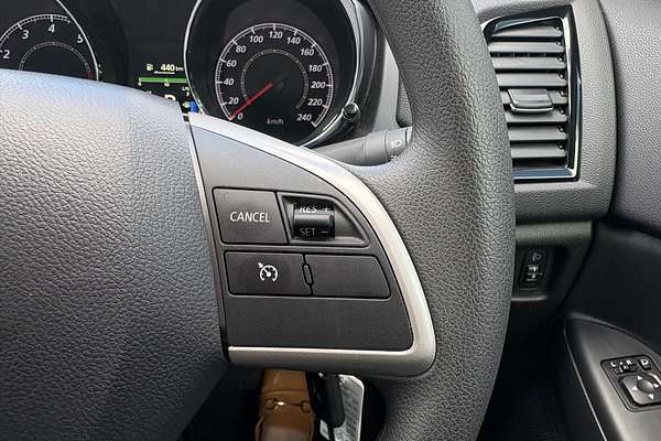 2024 Mitsubishi ASX ES XD