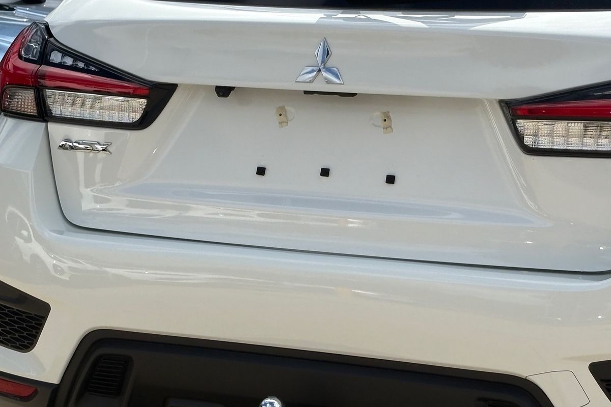 2024 Mitsubishi ASX ES XD