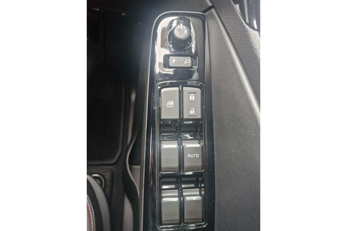 2025 Isuzu D-MAX X-TERRAIN  4X4