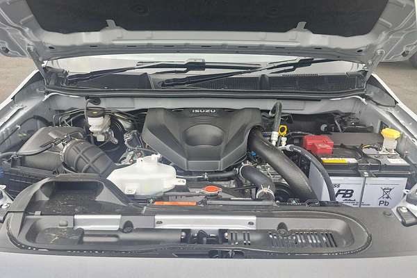 2025 Isuzu D-MAX X-TERRAIN  4X4