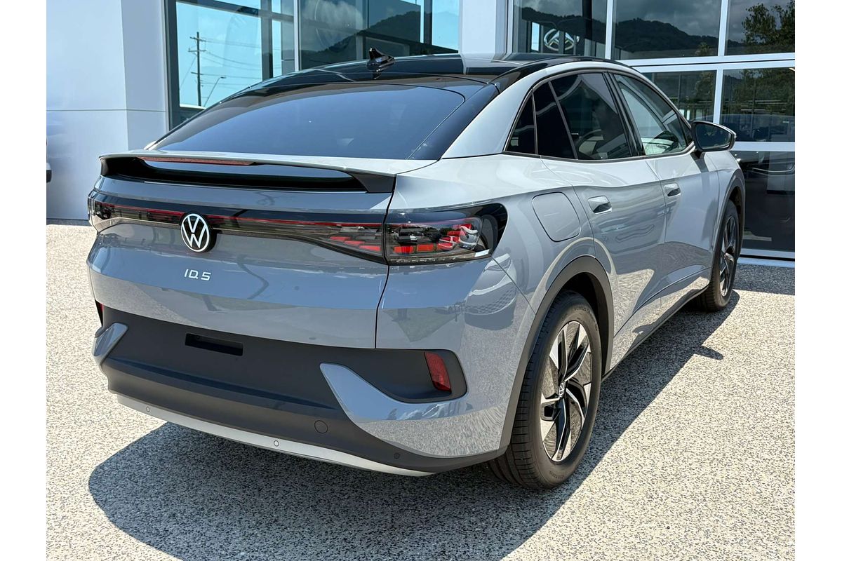 2025 Volkswagen ID.5 Pro E2