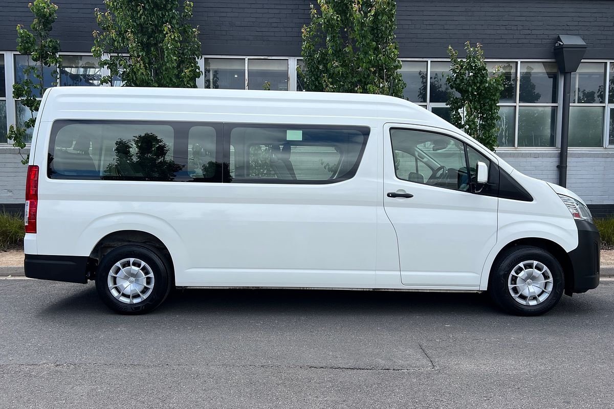 2019 Toyota Hiace Commuter GDH322R ELWB High Roof